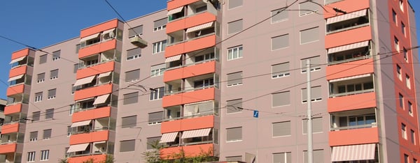 Grosszügige 3.5 Zimmerwohnung am Wiesenplatz mit 2 Balkonen 1