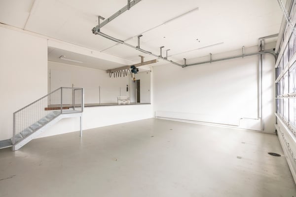 Lagerfläche mit Trenngittern 3