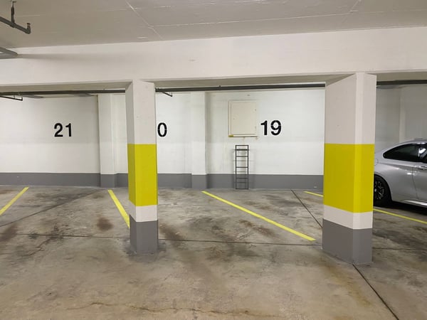 Tiefgaragenparkplätze 2