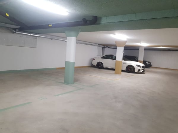 Tiefgaragenparkplätze zu vermieten 3