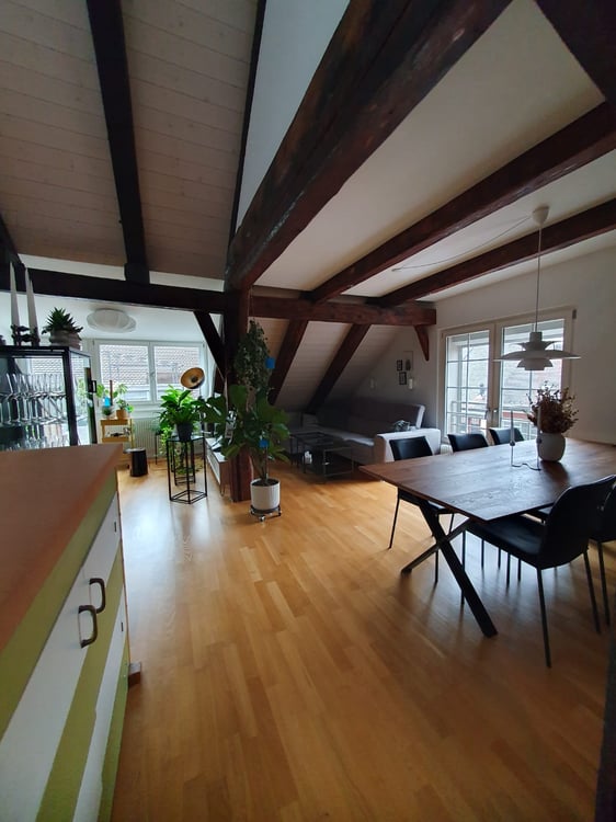 Charmante Maisonette-Wohnung in Wil 4