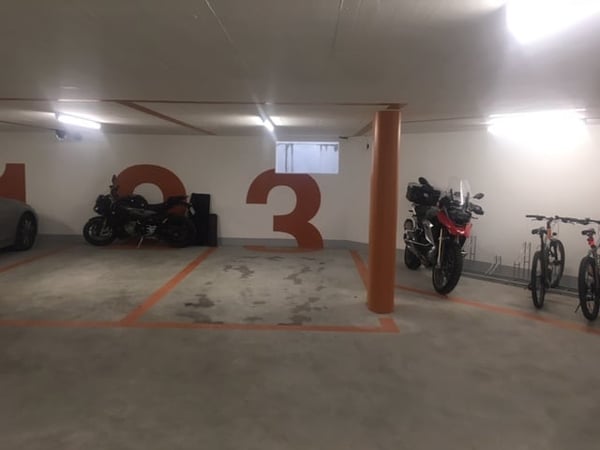 Tiefgaragenparkplatz zu vermieten 1
