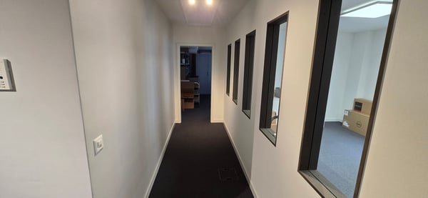Helles Büro in Dübendorf 4