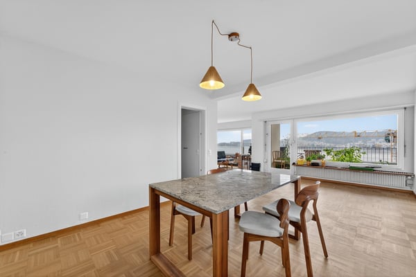 Charmante 1-Zimmerwohnung mit Charakter Wohnen an bester Lage mit traumhafter Seesicht 8