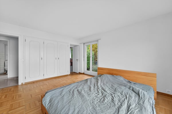 Charmante 1-Zimmerwohnung mit Charakter Wohnen an bester Lage mit traumhafter Seesicht 5