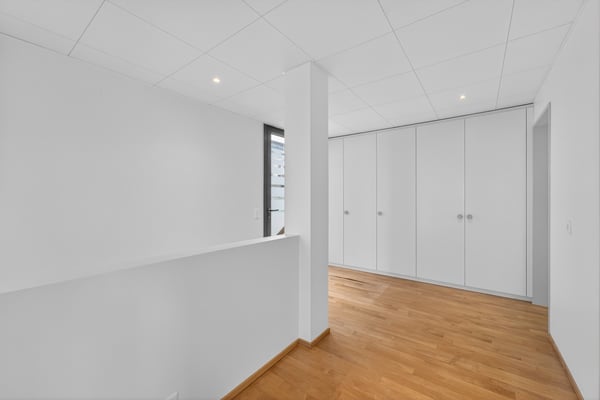 Bürohaus / Praxis / Atelier / Wohnhaus in Hergiswil 8