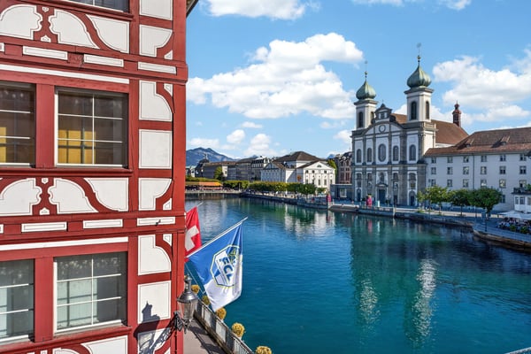 Historisches Wohnen direkt an der Reuss 3-Zimmerwohnung in der Luzerner Altstadt 13