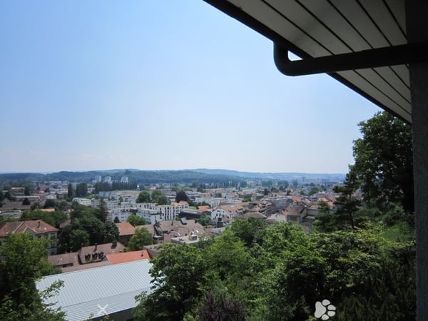 3.5-Zimmer-Attikawohnung mit Panoramablick in Biel 2