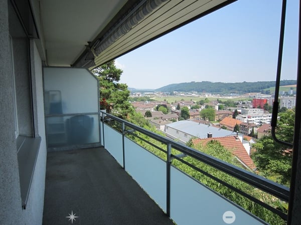 3.5-Zimmer-Attikawohnung mit Panoramablick in Biel 4