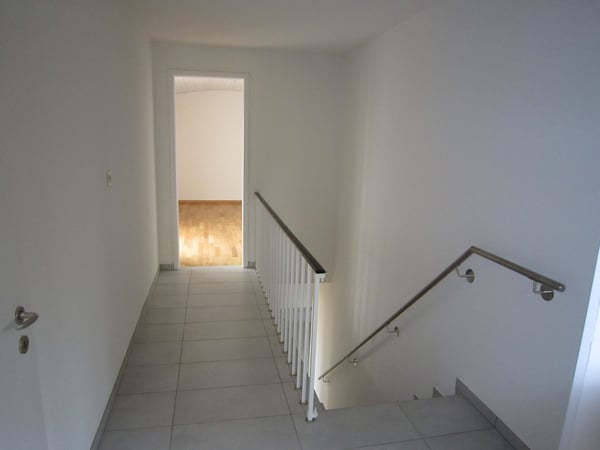 3.5-Zimmer-Attikawohnung mit Panoramablick in Biel 12
