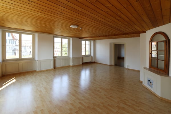 Wohnen nahe Rhein und Altstadt - helle und grosszügige Wohnung 4