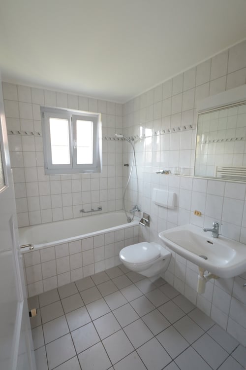 Einfamilienhaus mit 6.5 Zimmern in Grenznähe - ideal für Pendler und Grenzgänger 8