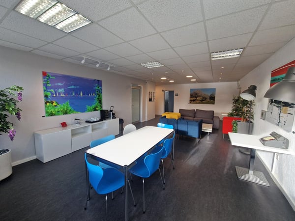 BUSINESS-POOL VOLKETSWIL (EIN EIGENES BÜRO IN BESTER GESELLSCHAFT) 3