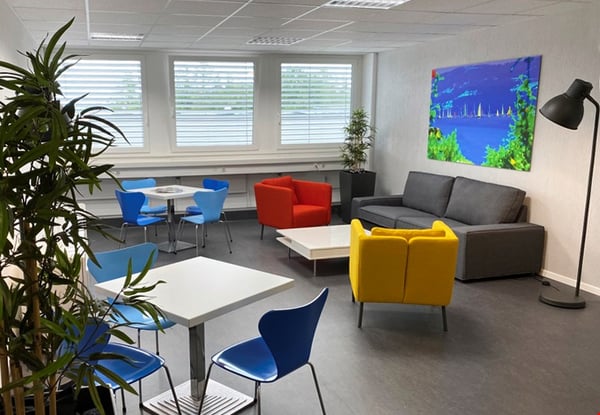 BUSINESS-POOL VOLKETSWIL (EIN EIGENES BÜRO IN BESTER GESELLSCHAFT) 3