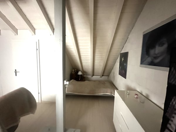 Charmante 1-Zimmer-Dachgeschosswohnung in Gutenswil 6