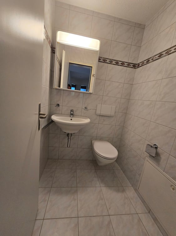 Moderne 1.5-Zimmer-Wohnung mit grosszügigen Gartensitzplatz 6