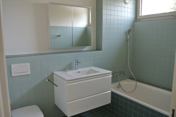 1 Zimmer-Hausteil an Stadtgrenze zu vermieten 12