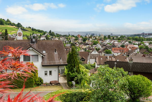Familienhaus mit sehr viel Raum und fantastischer Panoramasicht 4