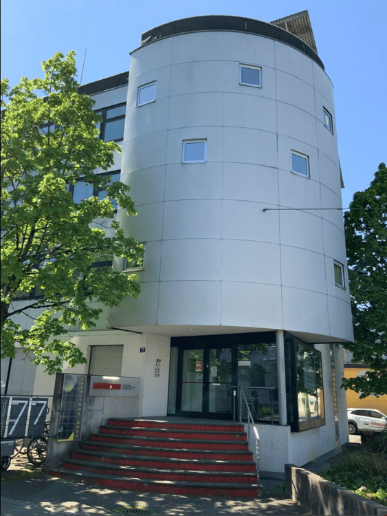 Büroräumlichkeiten an zentraler Verkehrslage zu vermieten 1