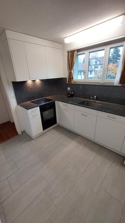 4-Zimmerwohnung im ruhigen Allenmoos Quartier / befristet bis März 2028 2