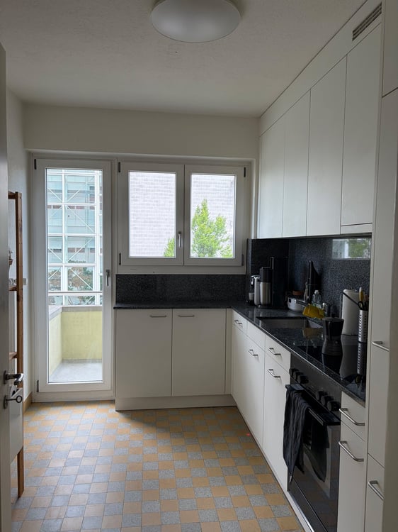 3-Zimmerwohnung zentral in Zürich Oerlikon 2