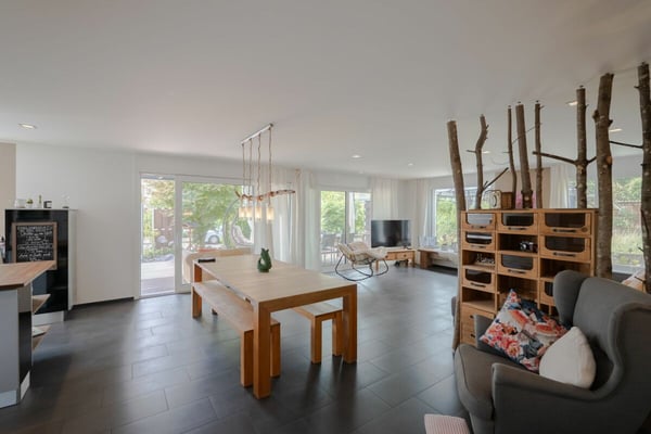 Einzigartige Architektur - Lichtdurchflutet - Grosszügig 8