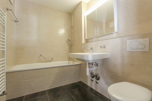 Perfekte Anbindung - Moderne Wohnung direkt beim Bahnhof Schwerzenbach 4