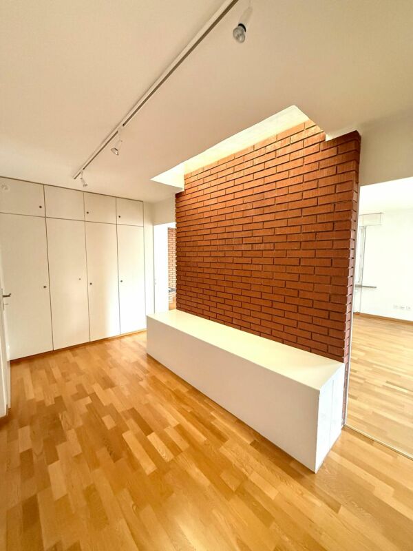 Schöne 4.5-Zimmer-Attika-Wohnung