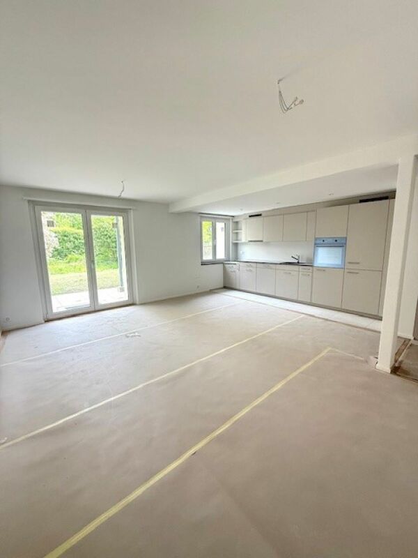 Die letzten Wohnungen nach Totalsanierung- Moderne 2.5-Zimmer-Wohnungen mit Seesicht!