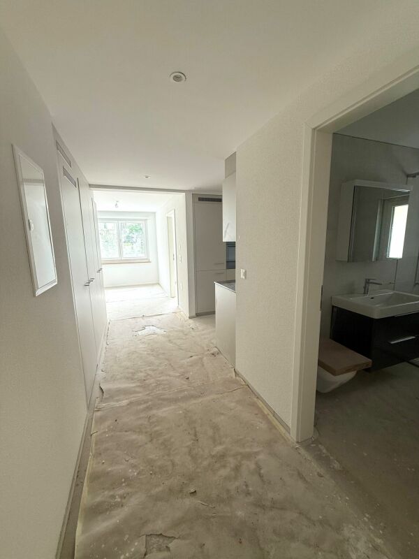 Die letzten Wohnungen nach Totalsanierung- Moderne 2.5-Zimmer-Wohnungen mit Seesicht!