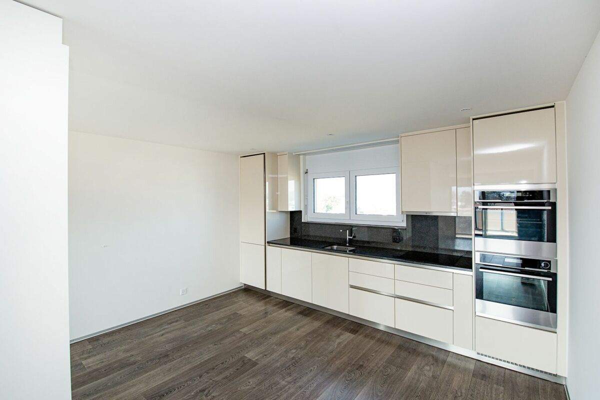 Traumhafte Wohnung mit grossem Balkon!