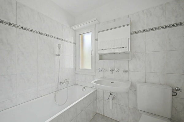 Helle und grosszügige 3.5-Zimmer-Wohnung 8
