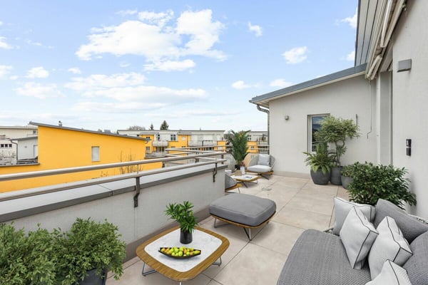 Luxuriöse Penthouse-Wohnung mit vier Terrassen! 2