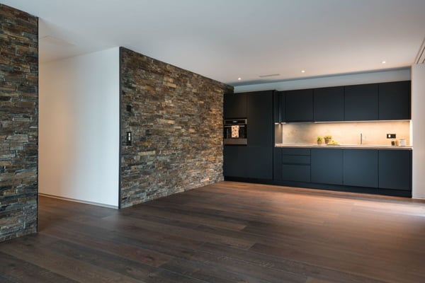 Stilvolle, moderne Wohnung in gepflegter Überbauung!
