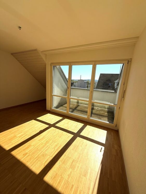 4.5-Zimmer-Maisonette-Wohnung an ruhiger & zentraler Lage 14