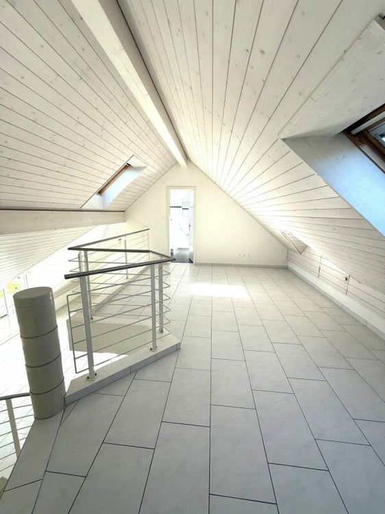 4.5-Zimmer-Maisonette-Wohnung an ruhiger & zentraler Lage 5