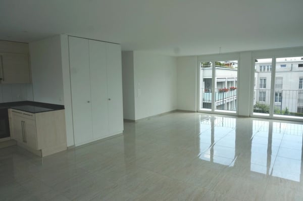 Grosszügige 5.5-Zimmer-Wohnung an guter Lage 2
