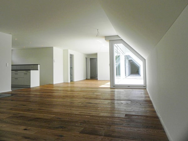 Helle und wunderschöne Attikawohnung mit toller Aussicht 6