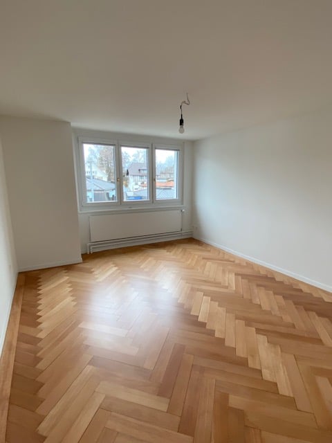 Luxeriöse sanierte 4,5 Zimmer Altbau Wohnung mit Balkon im Zentrum von Herisau 4