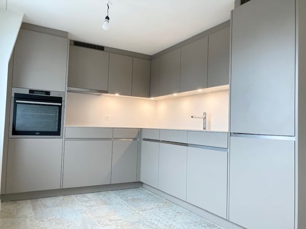 Luxeriöse sanierte 4,5 Zimmer Altbau Wohnung mit Balkon im Zentrum von Herisau 5