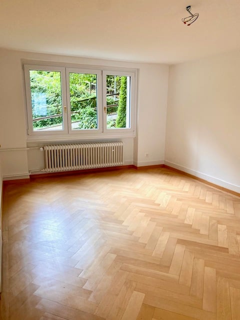 Luxeriöse sanierte 5,5 Zimmer Altbau Wohnung mit Balkon im Zentrum von Herisau 6