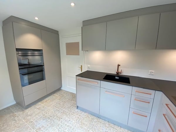 Luxeriöse sanierte 5,5 Zimmer Altbau Wohnung mit Balkon im Zentrum von Herisau 4