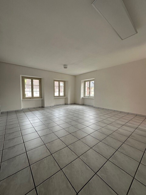 Ansprechende Wohnung mit zwei Balkonen 4