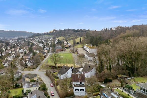 Wo Exklusivität auf Wohnqualität trifft: 1.5-Zi-Haus an bester Lage 10