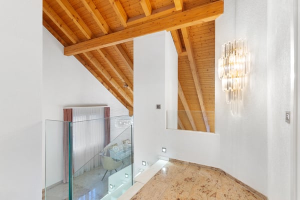 Wo Exklusivität auf Wohnqualität trifft: 1.5-Zi-Haus an bester Lage 12