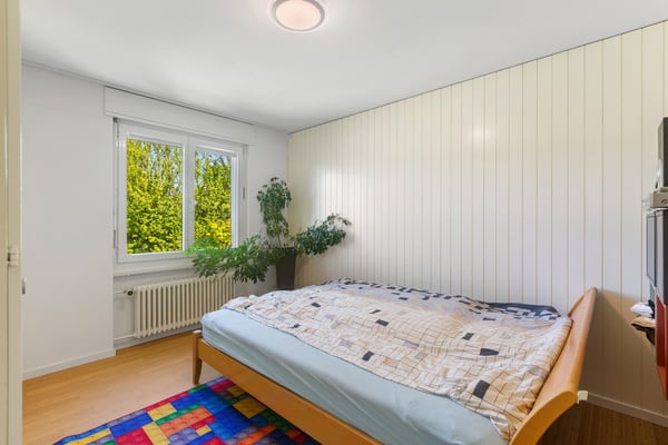 Wohnen am Waldrand: Grosse 5.5-Zimmer-Attikawohnung mit Weitblick 9