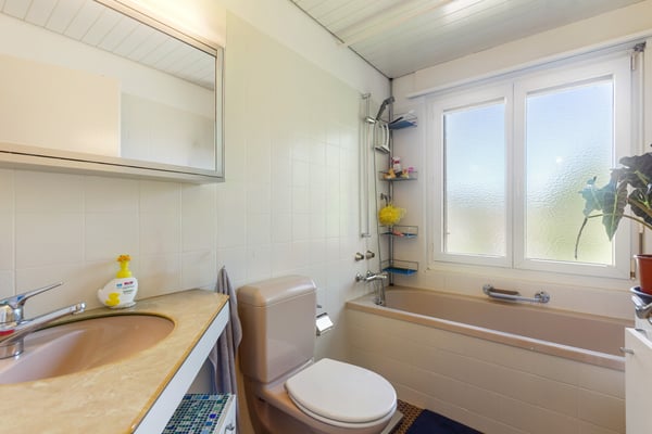 Wohnen am Waldrand: Grosse 5.5-Zimmer-Attikawohnung mit Weitblick 12