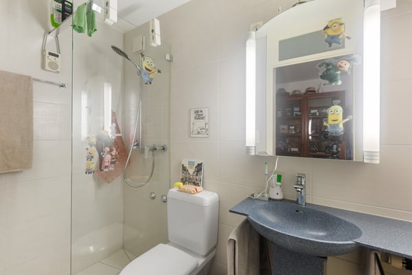 Wohnen am Waldrand: Grosse 5.5-Zimmer-Attikawohnung mit Weitblick 13
