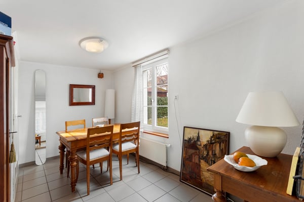 5.5-Zimmer-Haus mit besonderem Charme und Ausbaupotenzial 6
