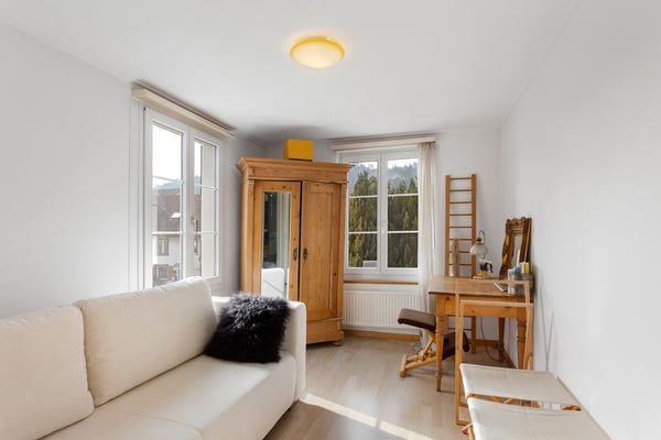 5.5-Zimmer-Haus mit besonderem Charme und Ausbaupotenzial 8
